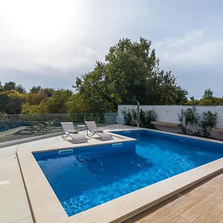 Villa Lo La By Istrialux Svetvincenat